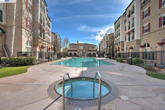 Foto del edificio - 3275 Dublin Blvd