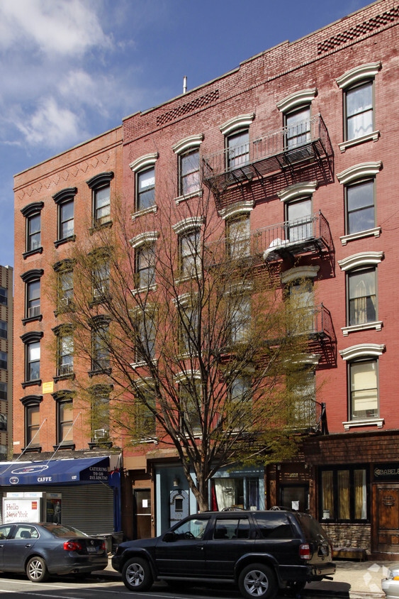 Primary Photo - 129-131 Avenue C