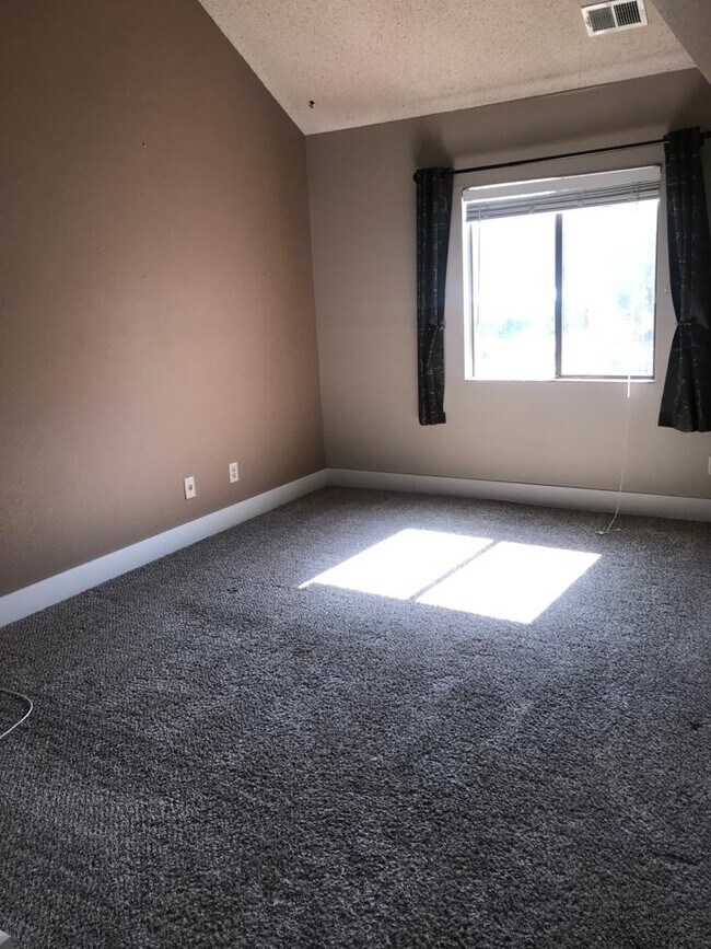 Photo - 3600 S Pierce St Apartment