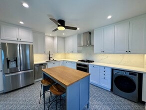 Building Photo - 5317 Dockweiler Pl