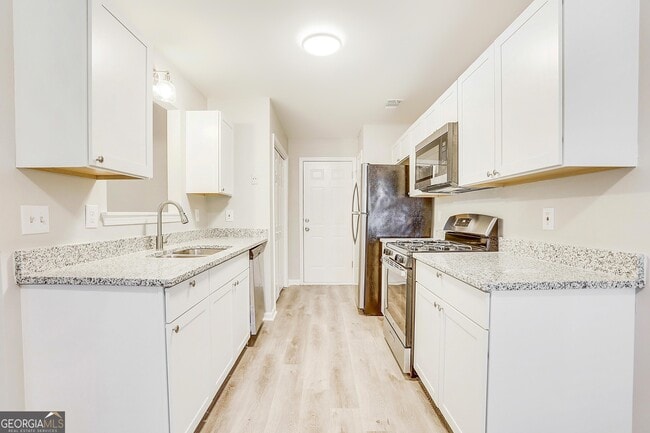 Foto del edificio - 3686 Oakwood Manor Ct