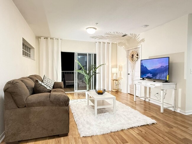 Foto del edificio - 19325 Water Oak Drive