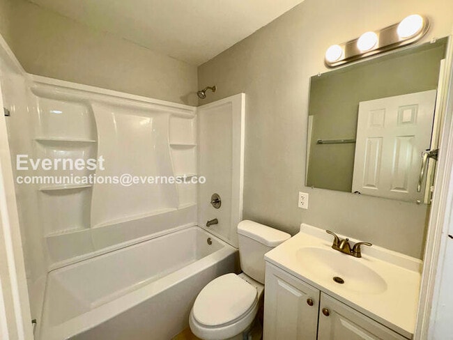 Foto del edificio - 7121 Flounder Dr