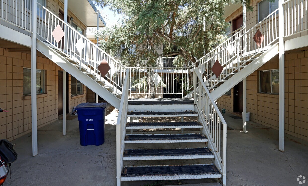 Foto del edificio - 16 Units