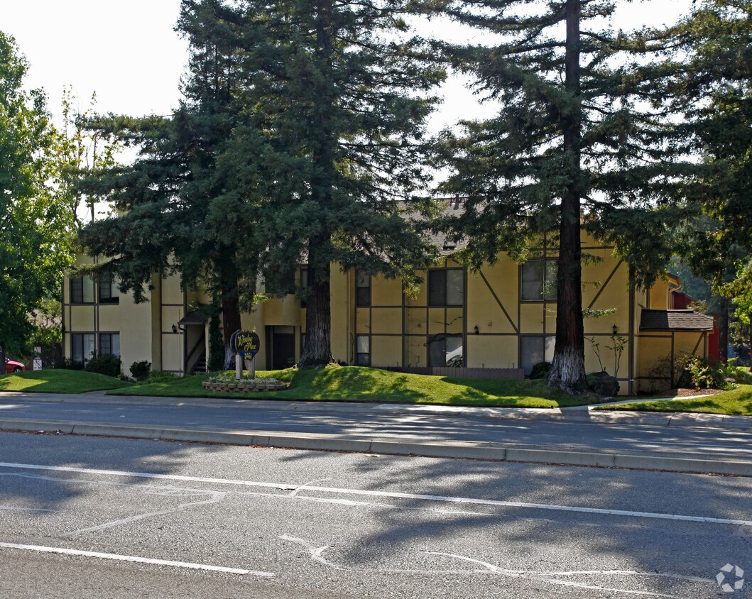 Foto del edificio - Winslow Place Apartments