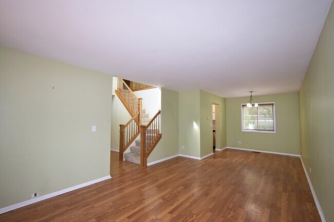 Building Photo - 1493 Bangor Ln