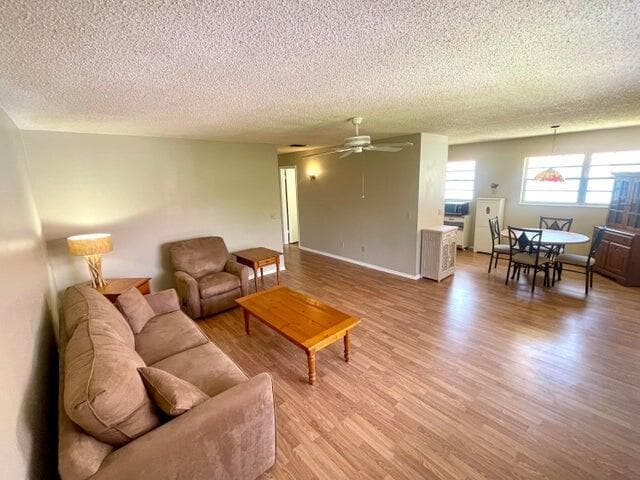 Foto del edificio - 1225 NW 21st St