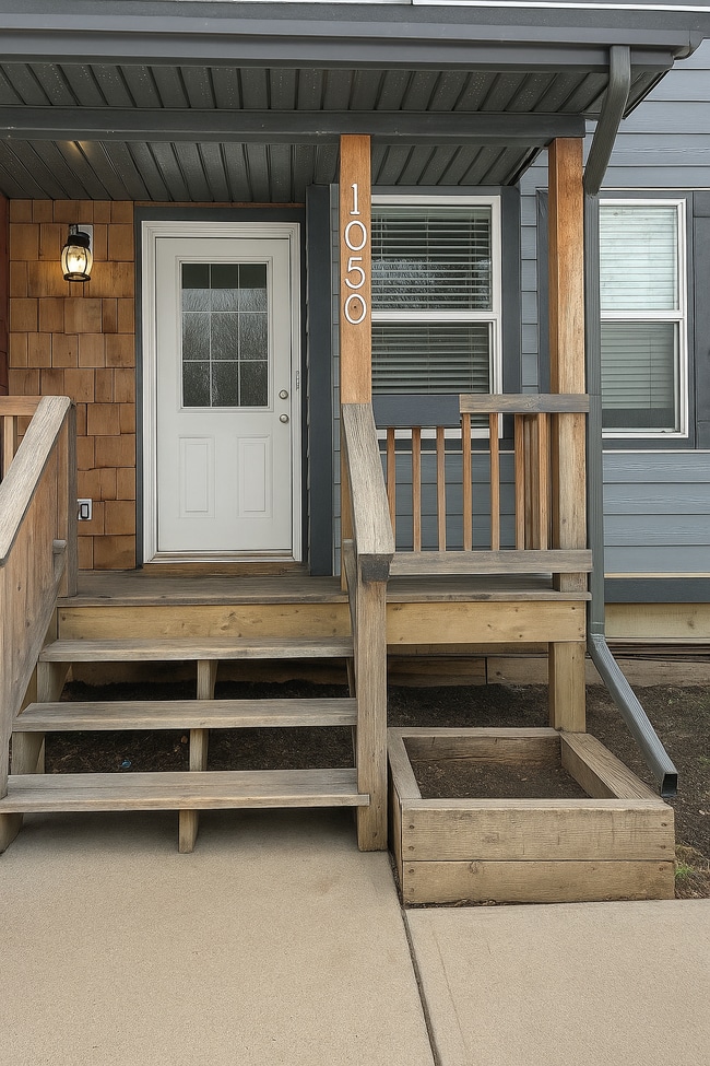 Building Photo - 10509-10122 122 Ave NW