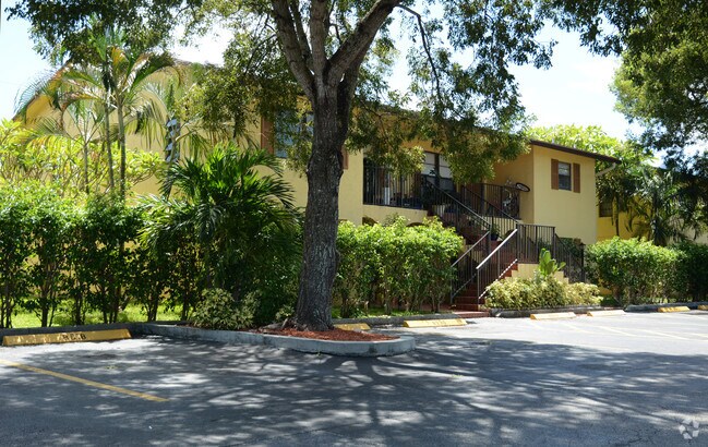 Foto del edificio - Villa Garcez Condominium Apartments