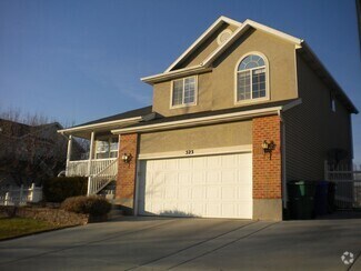 Building Photo - 523 Hidden Cove Ln