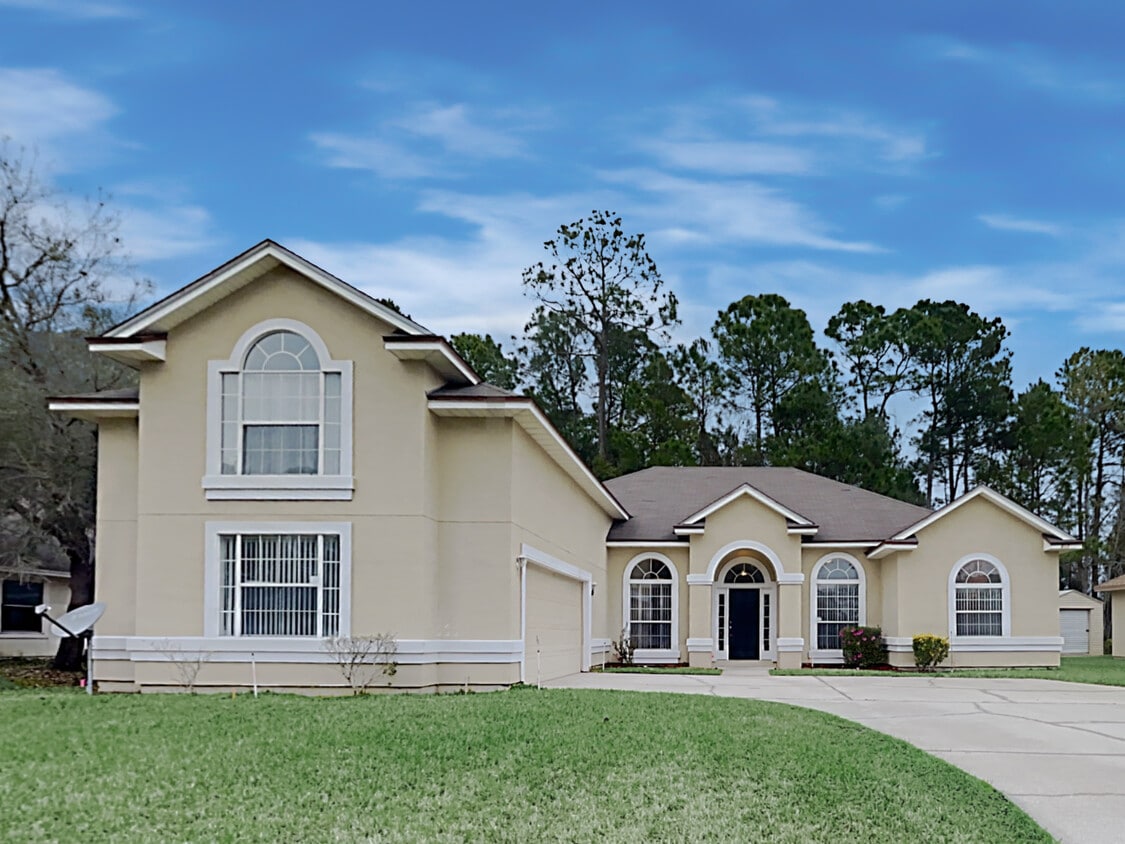 817 Heritage Lakes Drive House Rental in Jacksonville, FL