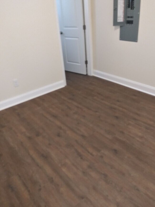 Foto del edificio - 425 Belgrade-Swansboro Rd