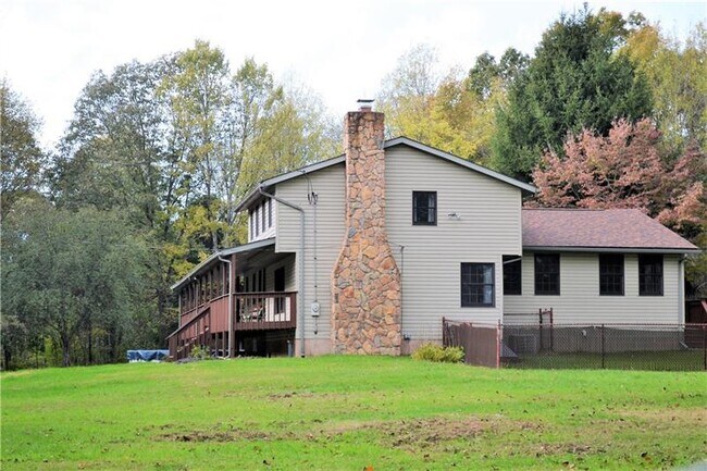 Building Photo - 530 Quigley Hill Rd