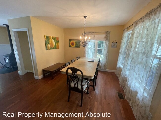 Building Photo - 5 br, 2 bath House - 56 Pierce Rd