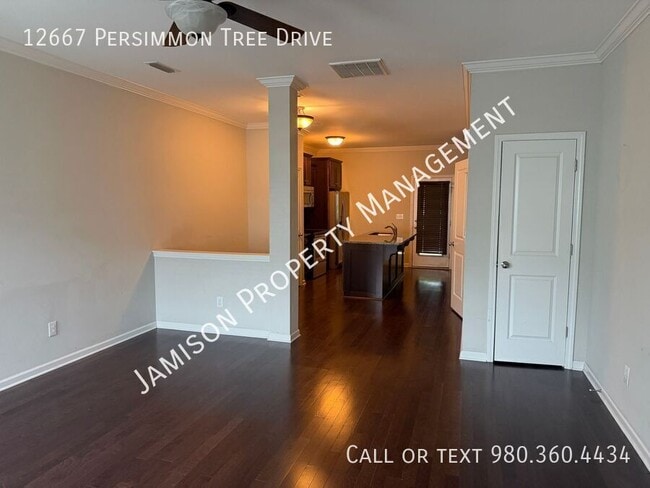 Building Photo - 12667 Persimmon Tree Dr