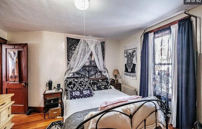 Dormitorio 1 - 163 Bridge St