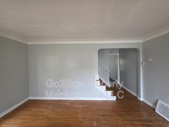 Building Photo - 18472 Meyers Rd
