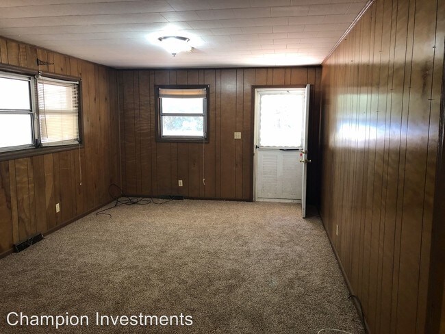 Building Photo - 2 br, 1 bath House - 106A Greene Dr.