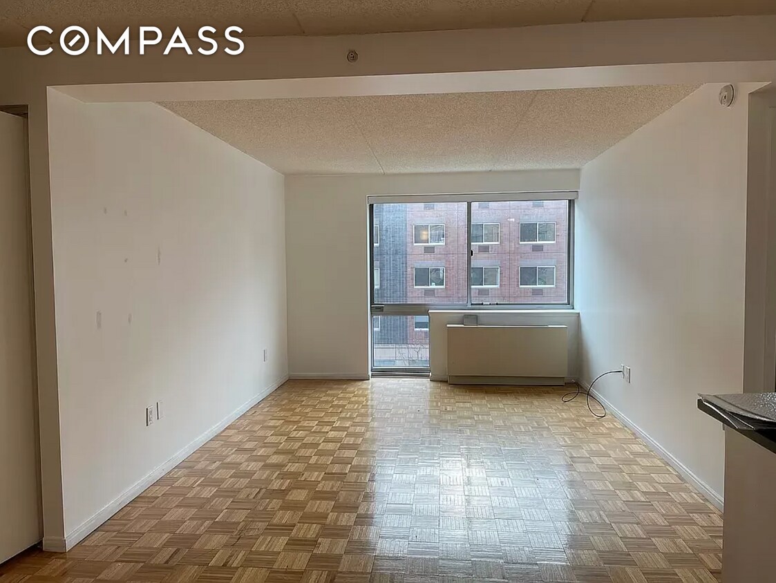68 Bradhurst Ave. Unit 4L, New York, NY 10039 Room for Rent in New