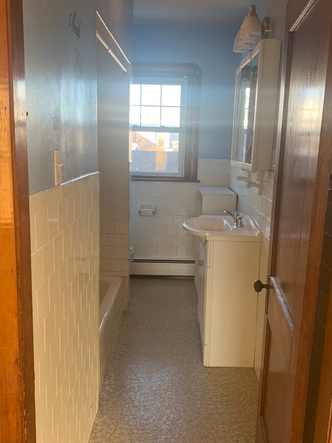 Bathroom - 223 Laurel St