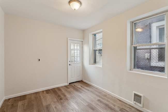 Building Photo - 2556 N Jessup St