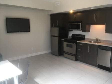 Building Photo - 40 Flanders Court