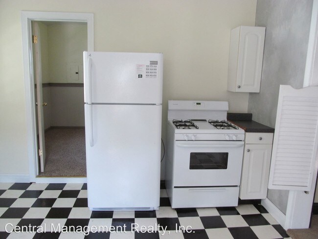 Building Photo - 1105 Emerson Ave