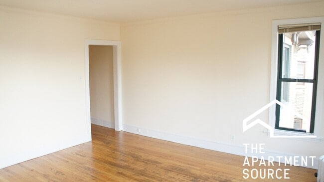 Photo - 2336 N Spaulding Ave Apartment