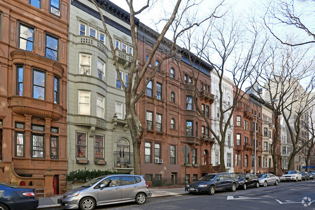 Building Photo - 14 West 90th Street