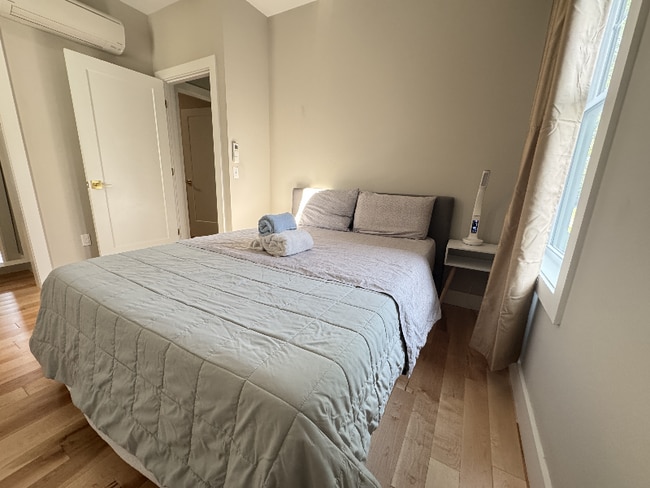 Building Photo - 172 White St