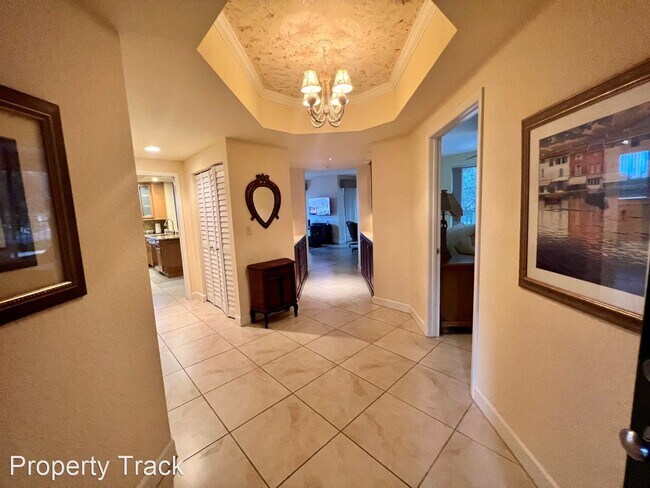 Building Photo - 2 br, 2 bath House - 4750 Dolphin Cay Ln S...