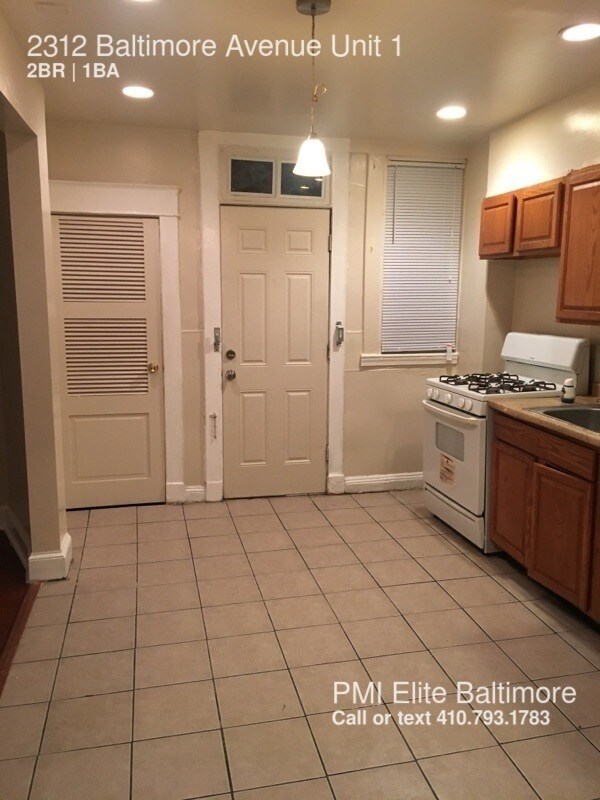 Foto del edificio - 2312 W Baltimore St