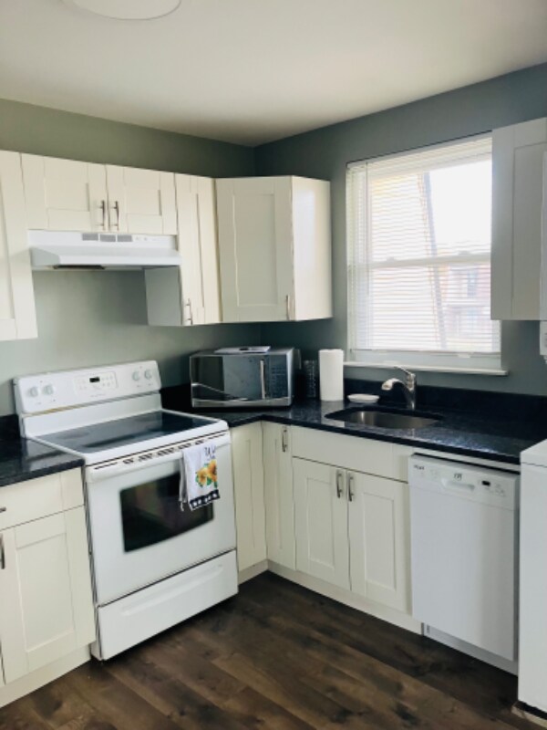 Foto del edificio - 26 Florence Tollgate Pl