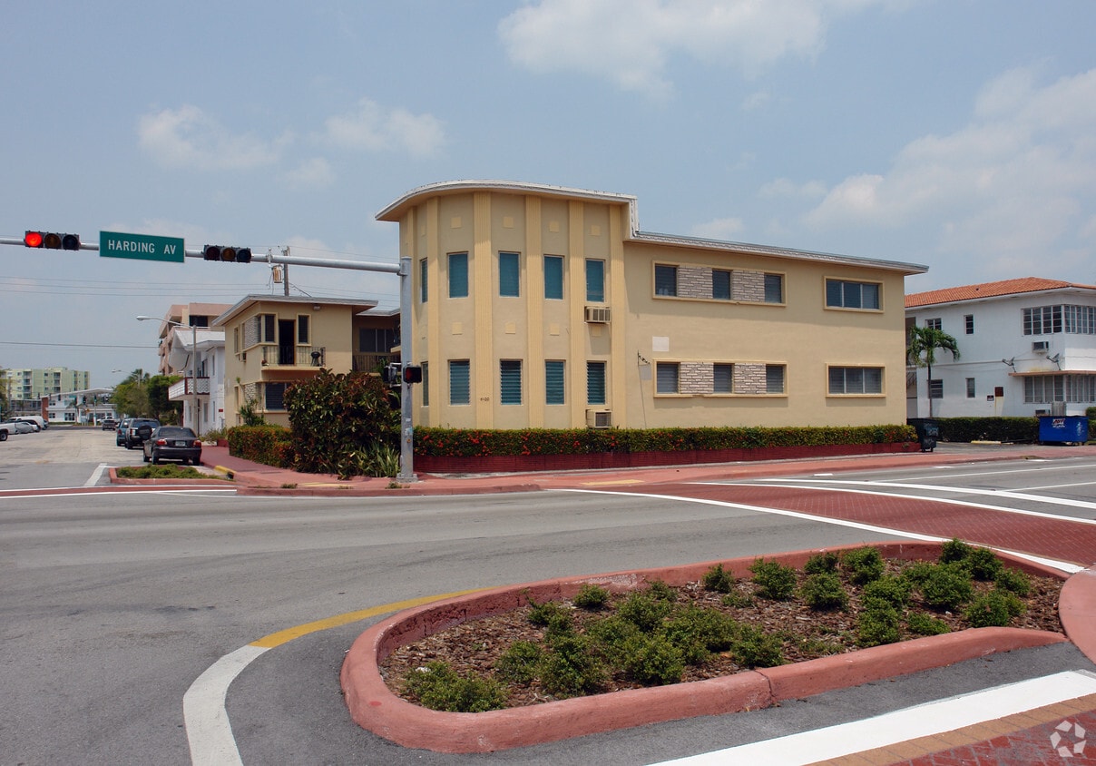 8100 Harding Ave, Miami Beach, FL 33141 Apartments in Miami Beach, FL