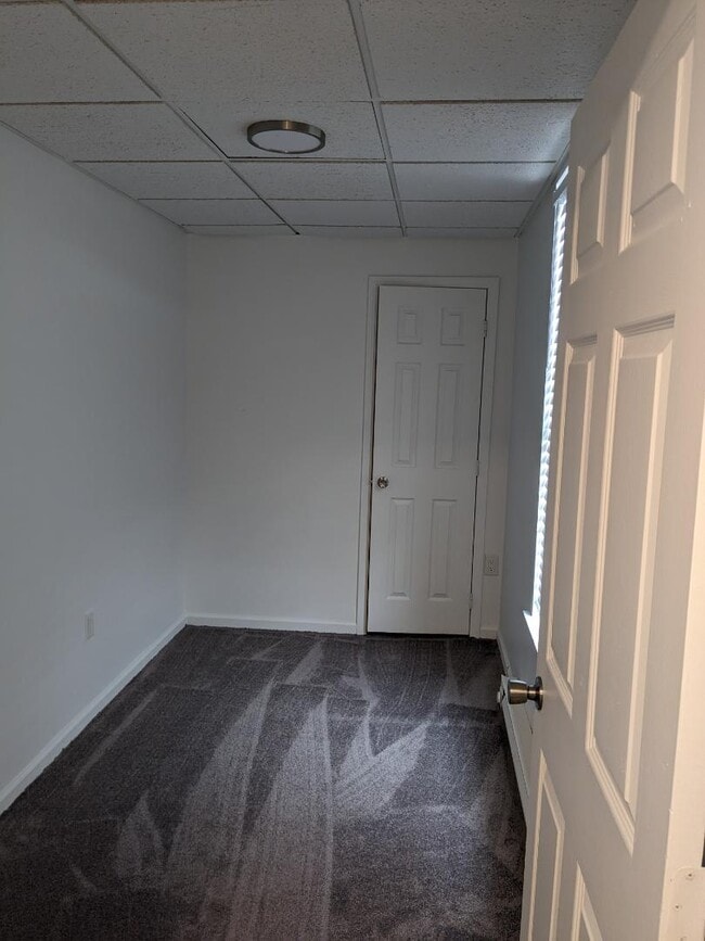 Building Photo - 225 Baltimore St