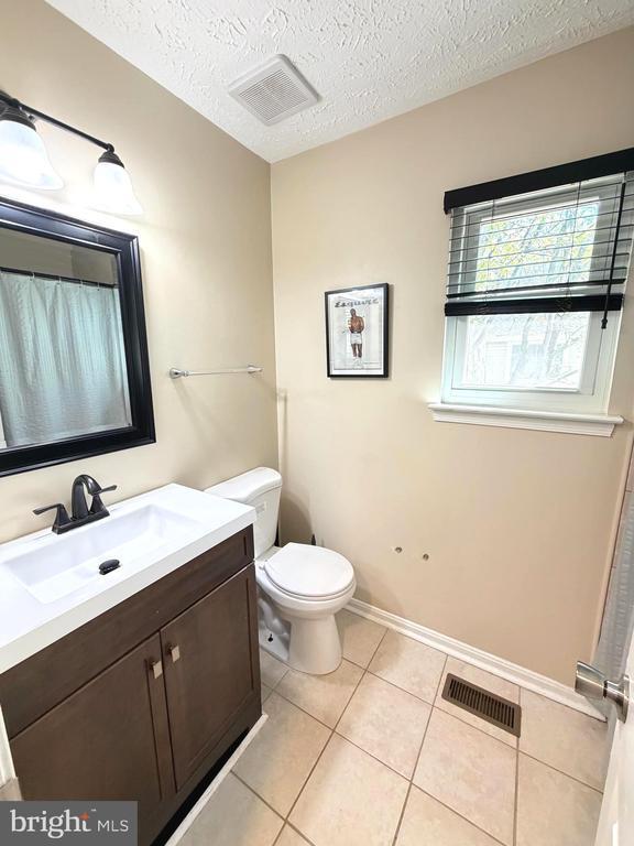 Foto del edificio - 7212 Tamo Ct