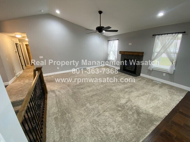 Building Photo - 3877 S 5260 W