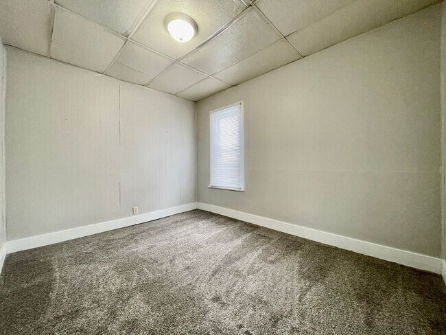 Foto del edificio - 1011-1013 Quarry Ave NW