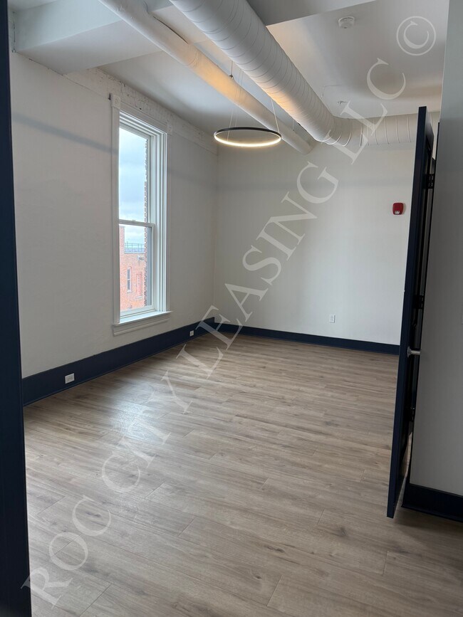 Foto del edificio - 151 St Paul St