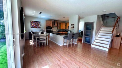 Building Photo - 4411 Foxtail Ln