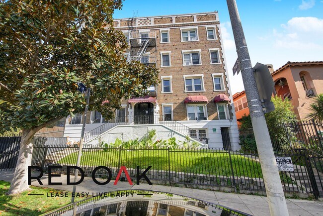 Foto del edificio - ~1 Month FREE~ Charming Studio with a Love...