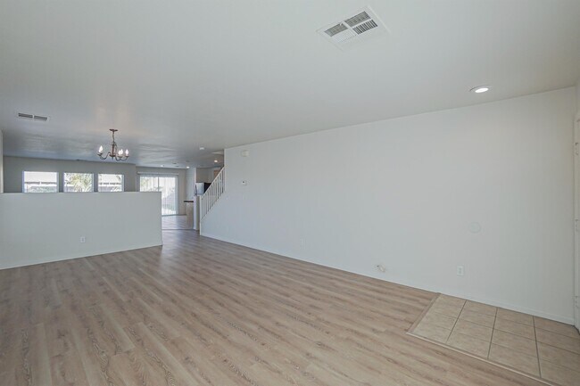 Building Photo - 8306 Lavender Jade Ct