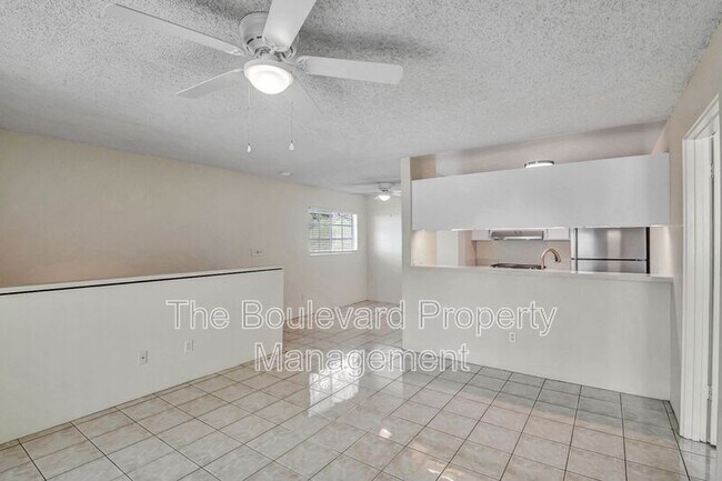 Foto del edificio - 91-1062 Makaaloa Street