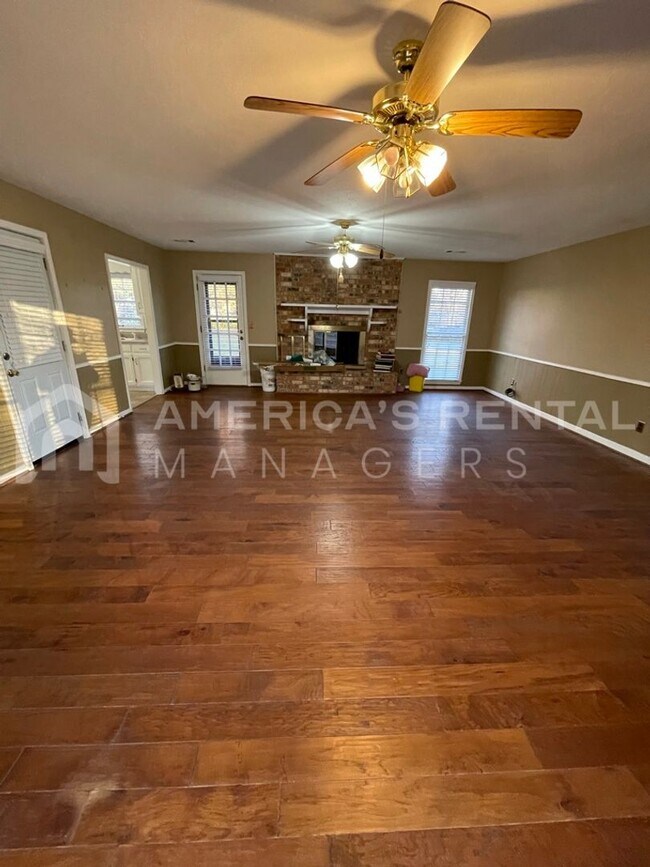 Foto del edificio - Great Home for Rent in Tuscaloosa, AL! AVAILABLE TO VIEW WITH 48HR NOTICE!!!