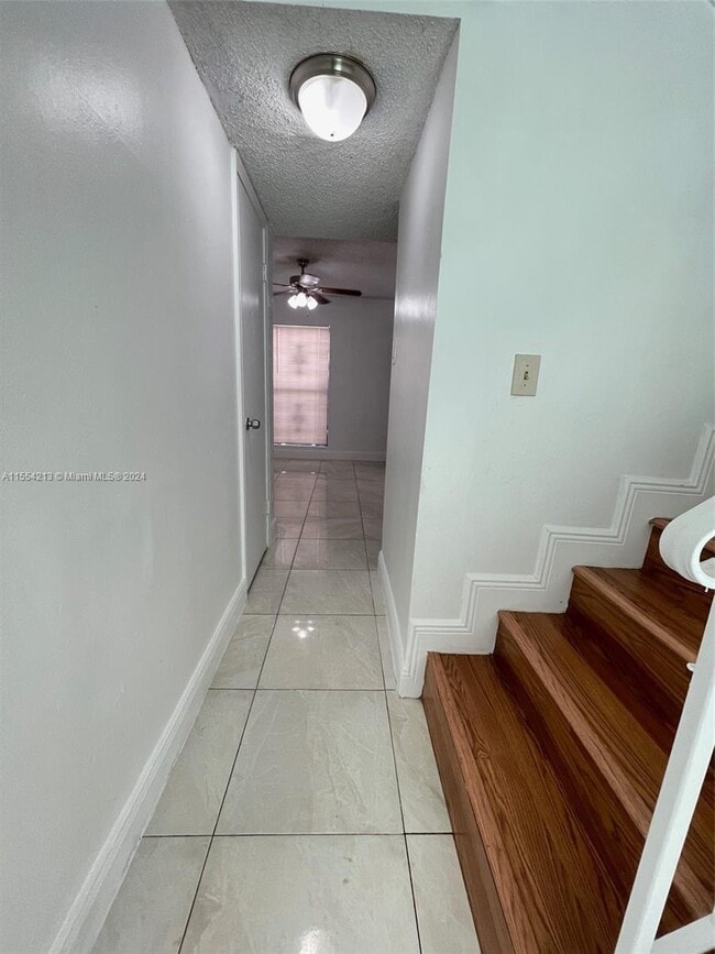 Building Photo - 2462 NW 52nd Ave