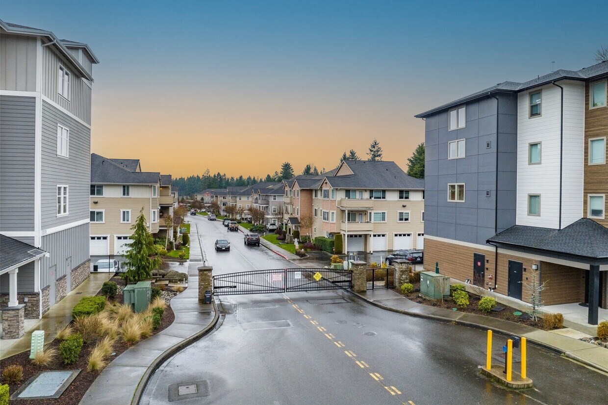 Foto principal - 13503 97th Ave E