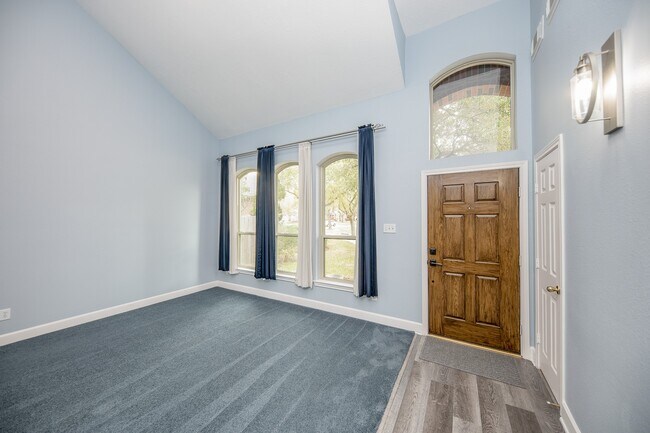 Building Photo - 206 Cheswick Cir