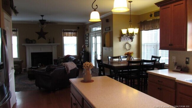 Building Photo - 2608 Plum Ridge Rd