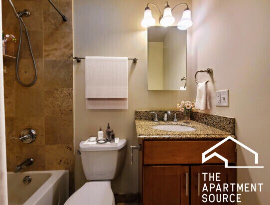Foto del edificio - 628 W Wrightwood Ave