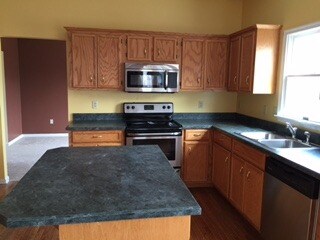 Building Photo - 45 Country Side Ct